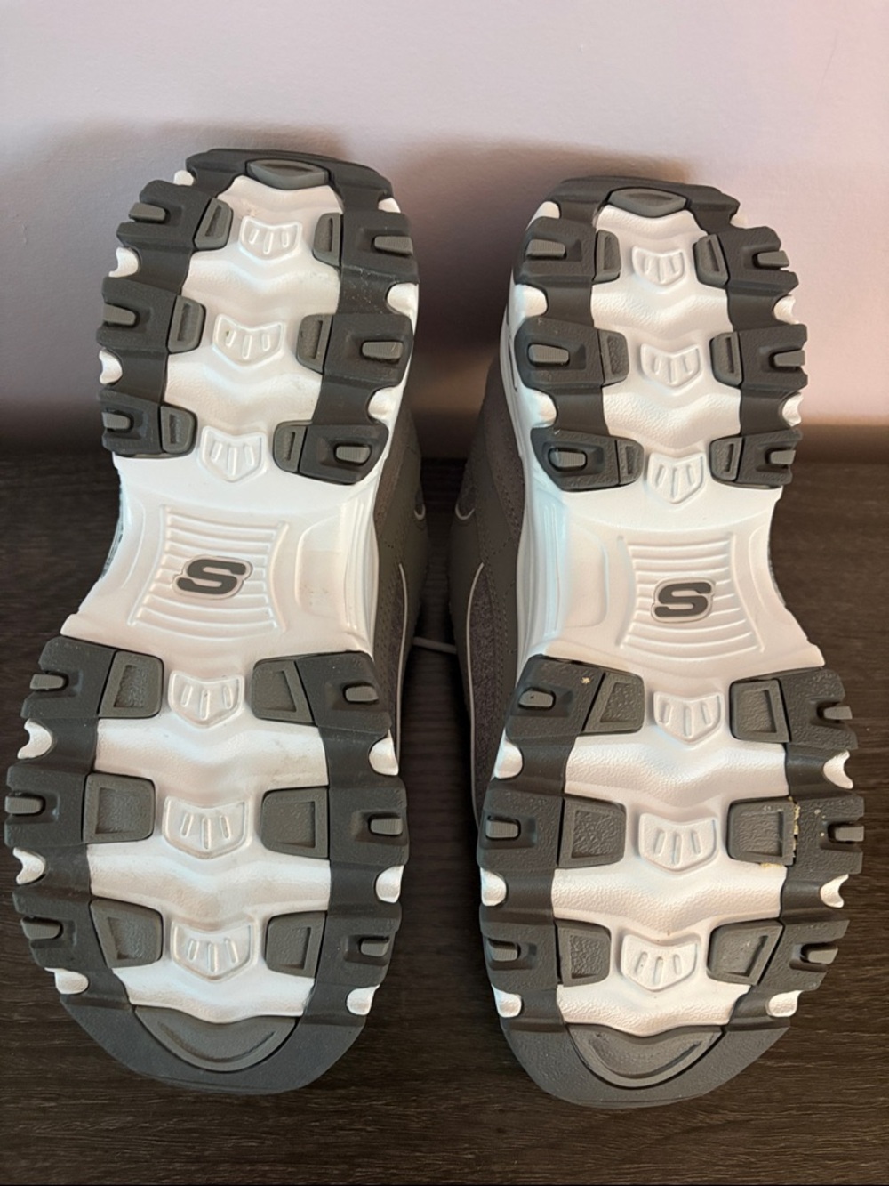 Skechers D'Lites Women's Gray and White Athletic Sneakers with Pink Lining - Picture 6 of 9
